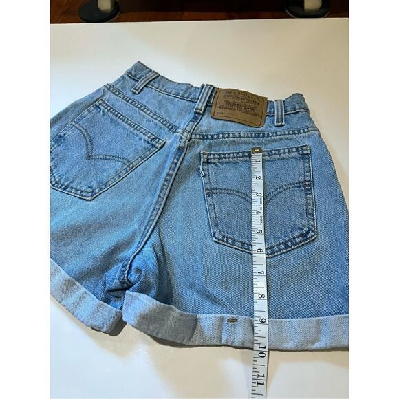 Levi’s 910 Classic Fit Jean Shorts 5 - Picture 11 of 12